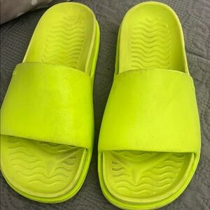 Native Kids Neon Yellow Slide Sandals